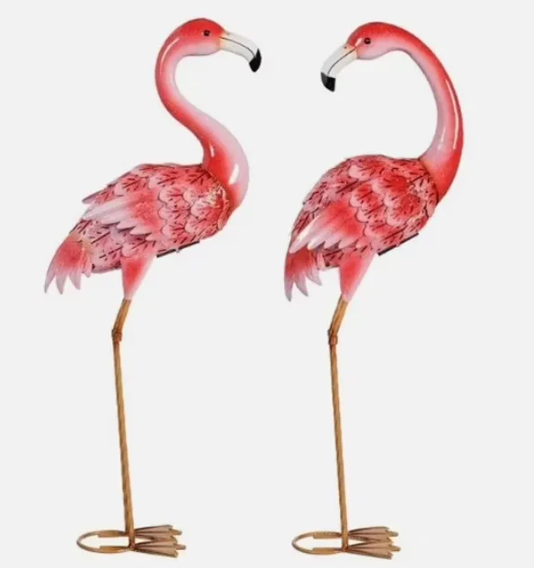 Evergreen: Solar Led Flamingo Garden Décor