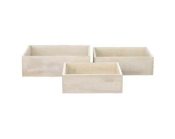 Urban Trends: 3-piece Arden Wooden Square Planters