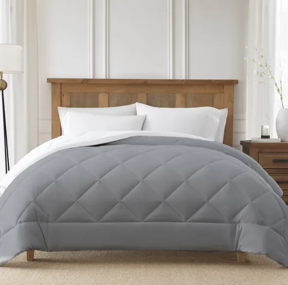 Sutton Place: Cooling Comforter