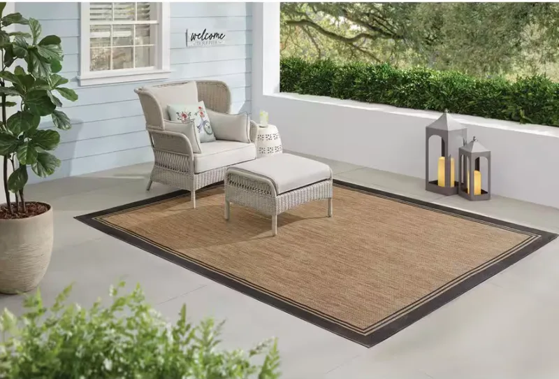 Hampton Bay Terrace Black Border Indoor/outdoor Area Rug